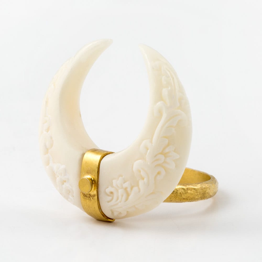 Golden Horn Ring (Medium)